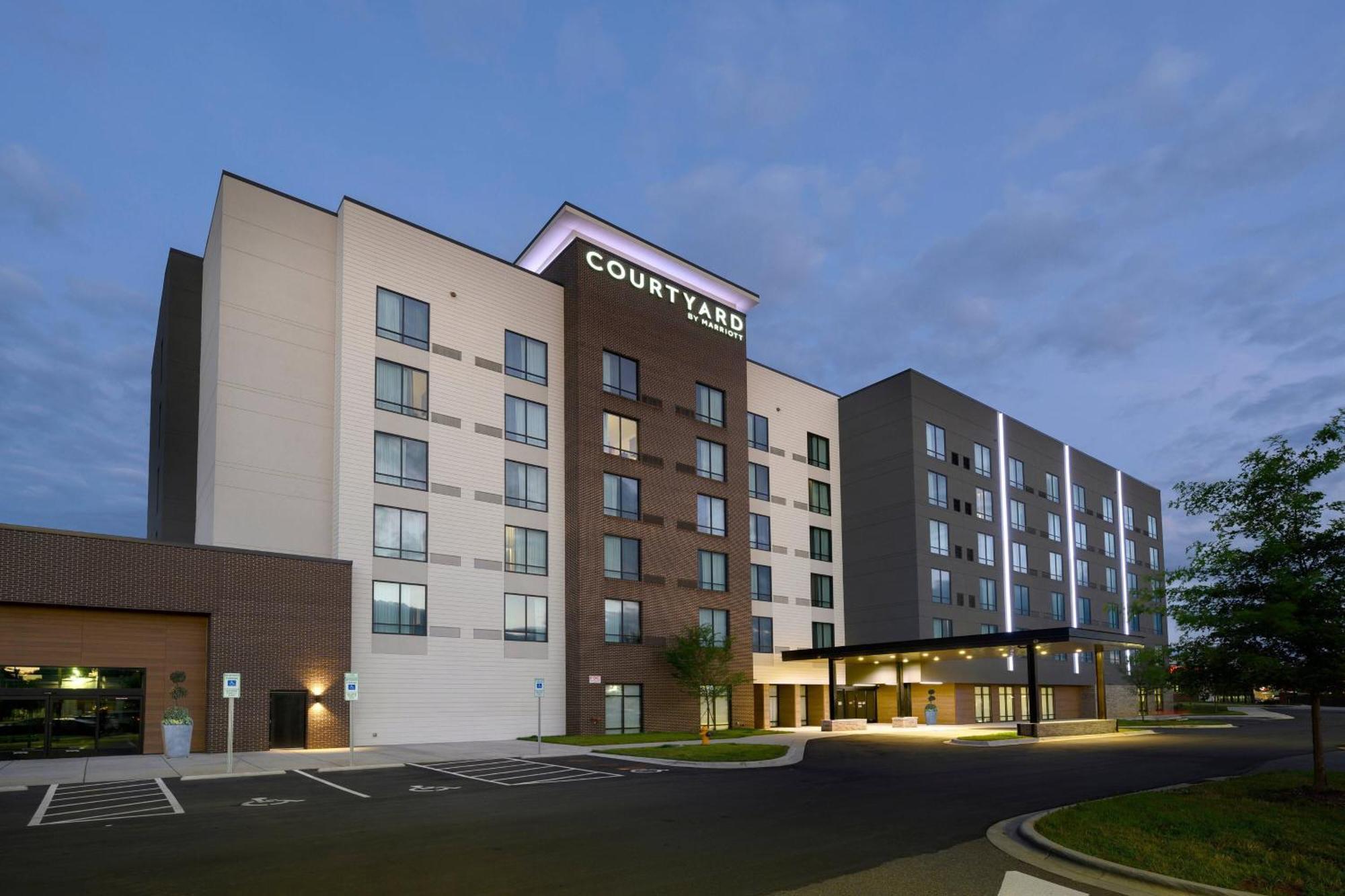 Courtyard By Marriott Charlotte Waverly Ballantyne Exterior foto